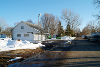 Genesee Forest Estates in Flint, MI - Building Photo - Building Photo