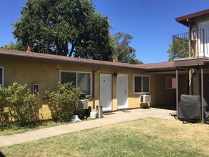 Rio Linda Apartments in Rio Linda, CA - Building Photo - Building Photo