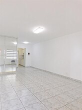 7840 Harding Ave in Miami, FL - Building Photo - Building Photo
