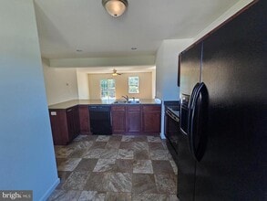 45 Bay Hill Ln in Magnolia, DE - Foto de edificio - Building Photo