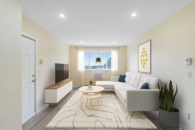 256 Parker Hill Ave in Boston, MA - Building Photo - Building Photo