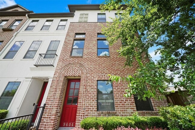 property at 9604 Knight Rd