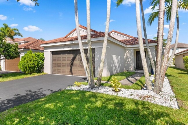 1425 Majesty Ter in Weston, FL - Building Photo - Building Photo