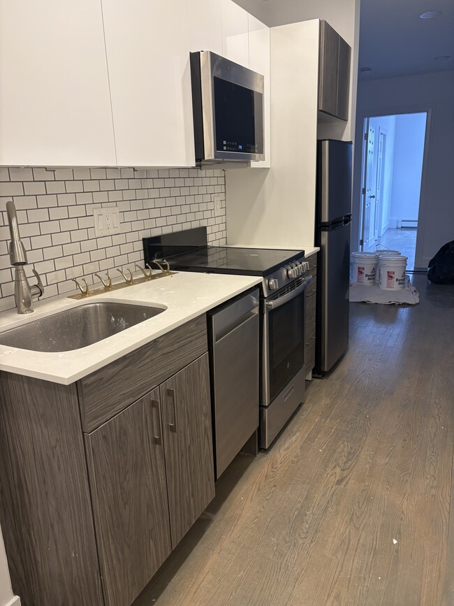 47 Joy St, Unit 44-8