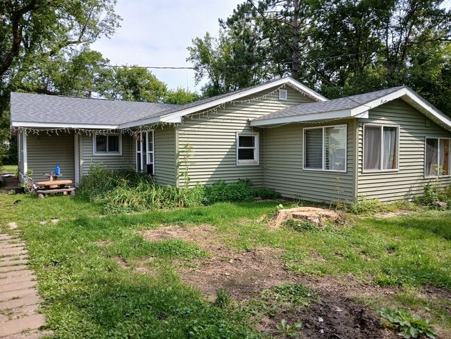 property at 202 1/2 US-2
