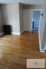 6364 N Hermitage Ave in Chicago, IL - Foto de edificio - Building Photo