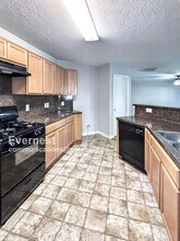 10618 Kentington Oak Dr in Humble, TX - Building Photo - Building Photo