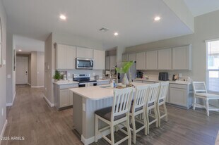 44583 W Palo Olmo Rd in Maricopa, AZ - Building Photo