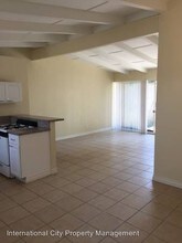 1180 W Valencia Dr in Fullerton, CA - Building Photo - Building Photo