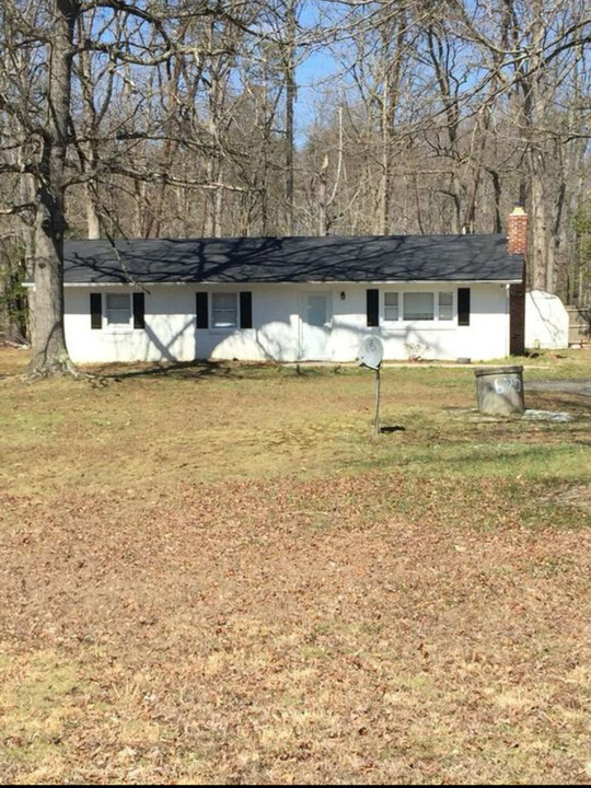 6720 Friendly Oak Pl in La Plata, MD - Building Photo