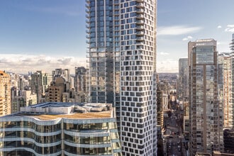One Burrard Place in Vancouver, BC - Building Photo - Building Photo