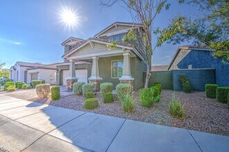 9856 E Palladium Dr in Mesa, AZ - Foto de edificio - Building Photo