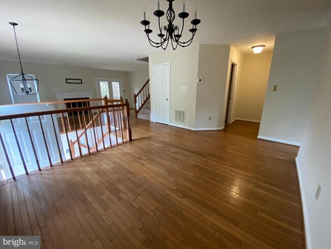 7429 Salford Ct in Alexandria, VA - Building Photo - Building Photo