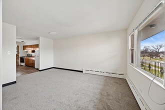 1211 Homestead Rd in La Grange Park, IL - Building Photo - Building Photo