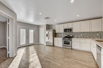 3233 Brayton Mist in North Las Vegas, NV - Building Photo - Building Photo