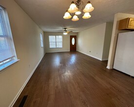 720 Whit Davis Rd in Athens, GA - Building Photo - Building Photo