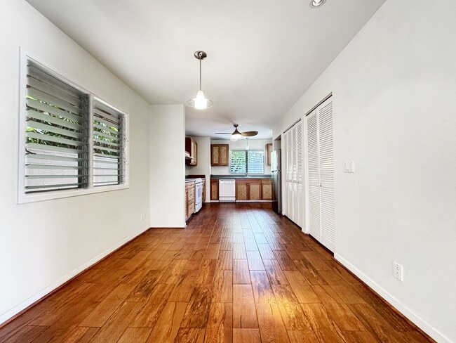 115 Aikahi Loop in Kailua, HI - Building Photo - Building Photo