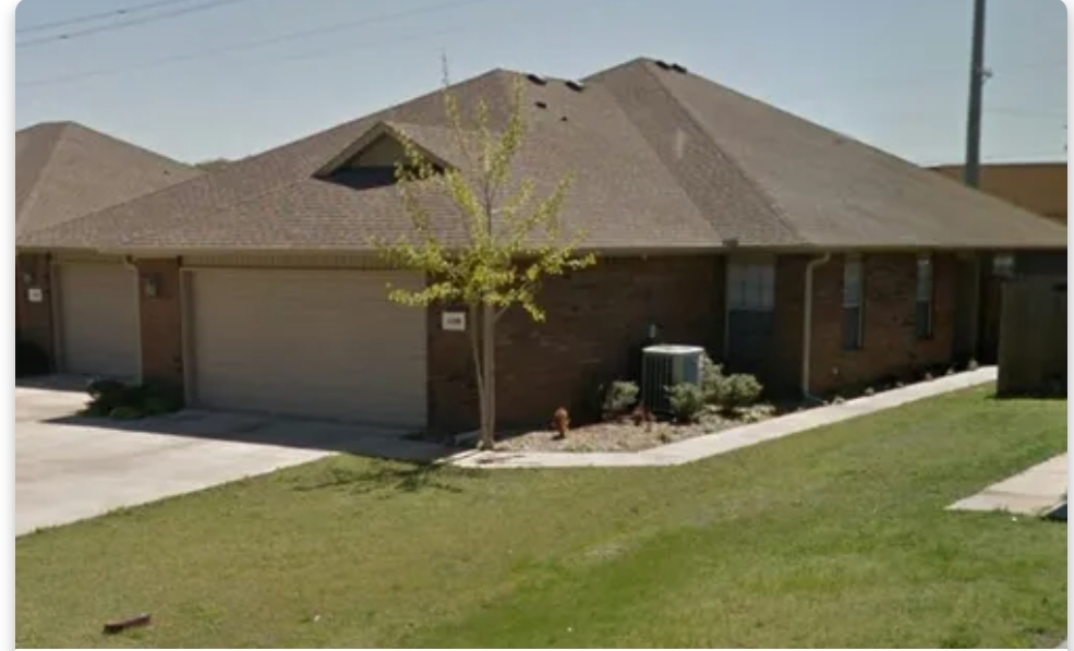 1206 Fianna Place Ct in Fort Smith, AR - Building Photo