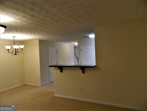 615 Magnolia Gardens Walk in Mcdonough, GA - Foto de edificio - Building Photo