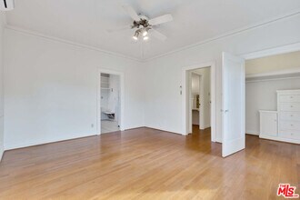 5121 1/2 Eagle Rock Blvd in Los Angeles, CA - Building Photo - Building Photo