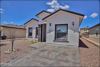 452 Isaias Ave. in Canutillo, TX - Building Photo - Building Photo