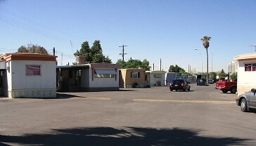 Greenhaven Mobile Home Park in Phoenix, AZ - Building Photo