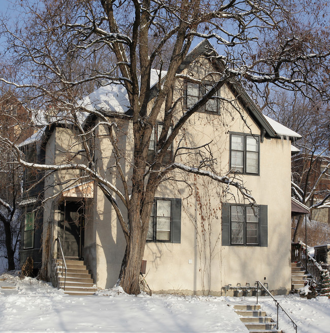 463 Grand Ave in St. Paul, MN - Building Photo - Building Photo