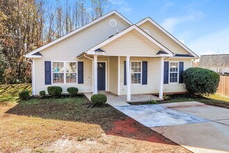 4703 Tumbleweed Ct in Charlotte, NC - Foto de edificio - Building Photo
