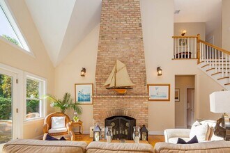 30 Towhee Trail in East Hampton, NY - Building Photo - Building Photo