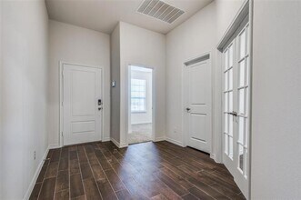 3207 Brady Starr Dr in Aubrey, TX - Building Photo - Building Photo