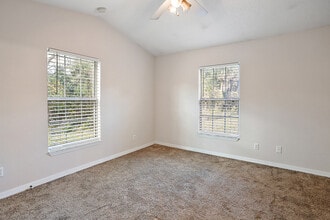 1204 Wood Duck Ln in Fruitland Park, FL - Building Photo - Building Photo