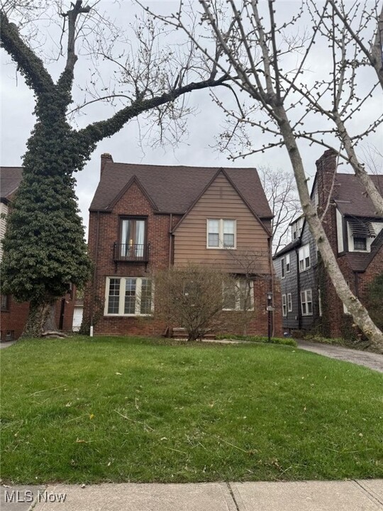 3601 Normandy Rd in Shaker Heights, OH - Foto de edificio