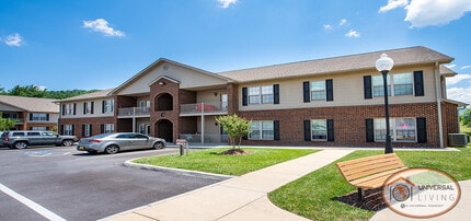 Town View Apartments in Elizabethton, TN - Building Photo - Building Photo
