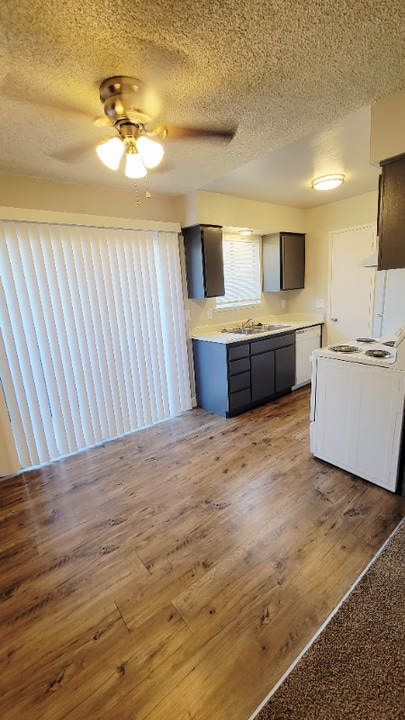 4264 N Bengston Ave in Fresno, CA - Foto de edificio