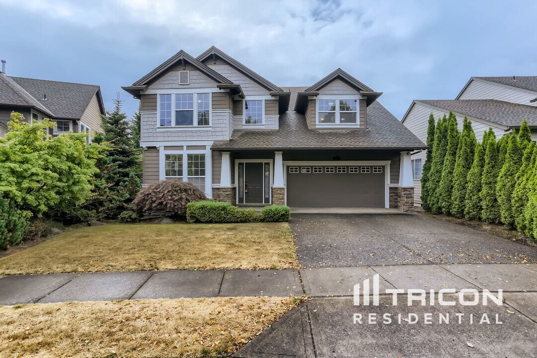 16050 SW Loon Dr in Beaverton, OR - Building Photo