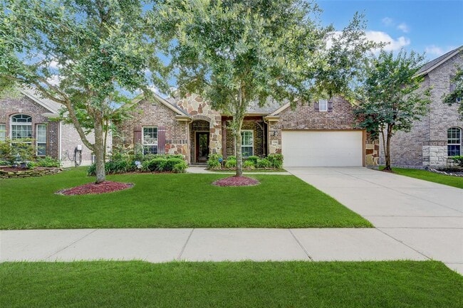 13306 Misting Falls Ln in Pearland, TX - Foto de edificio - Building Photo