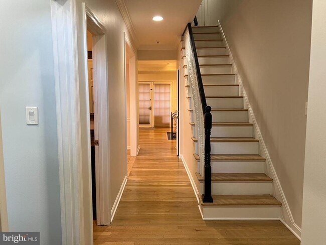 property at 6683 McLean Dr