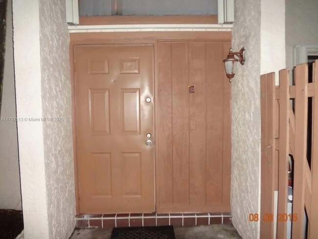 11483 SW 109th Rd in Miami, FL - Building Photo - Building Photo