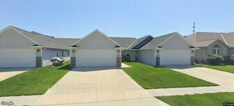 1044 Augusta Dr in Seward, NE - Building Photo