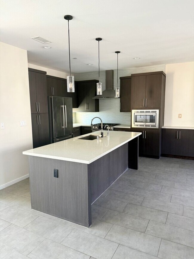 8341 Ridge Ct in San Diego, CA - Building Photo - Building Photo