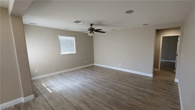 property at 10668 Berkshire Woods Ave