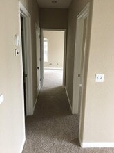 3301 N Park Dr, Unit Main Unit in Sacramento, CA - Building Photo - Building Photo