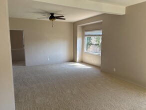 1407 Tyler Ave in San Diego, CA - Building Photo - Building Photo