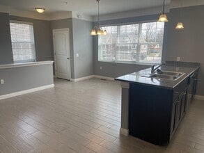 54177 Baypoint Dr in Shelby Township, MI - Building Photo - Building Photo