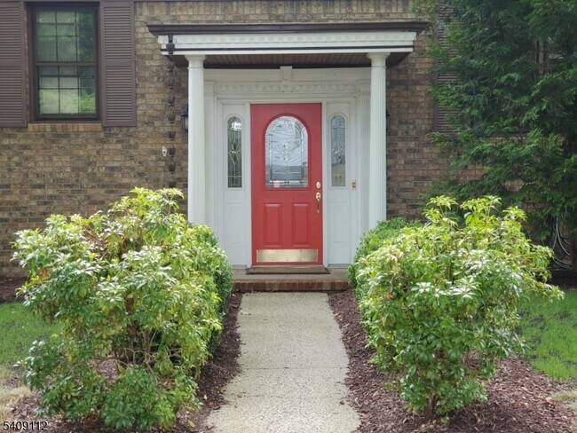 54 S Spruce St in Ramsey, NJ - Building Photo - Building Photo