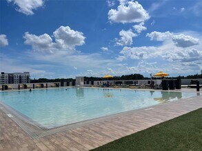 5252 NW 85th Ave, Unit 1809 in Doral, FL - Building Photo - Building Photo