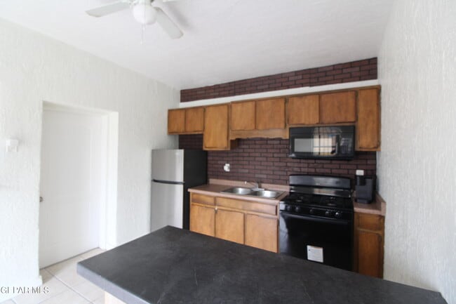 property at 601 N Copia St