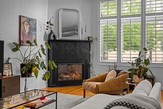 7525 E 1st Pl in Denver, CO - Building Photo - Building Photo