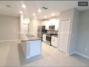 5010 Wild Senna Blvd in Tampa, FL - Building Photo - Building Photo