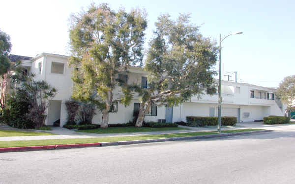 3601 Jasmine Ave in Los Angeles, CA - Foto de edificio - Building Photo